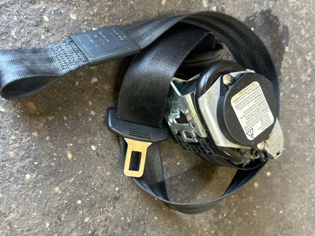 bontott AUDI A3 Bal első Biztonsági Öv