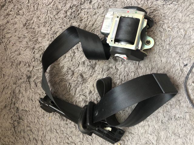 bontott AUDI A3 Bal első Biztonsági Öv