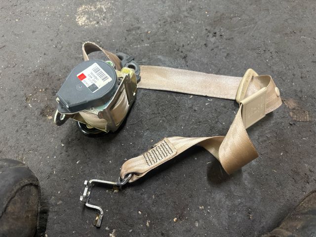 bontott AUDI A3 Bal első Biztonsági Öv