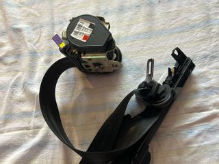 bontott AUDI A3 Bal első Biztonsági Öv