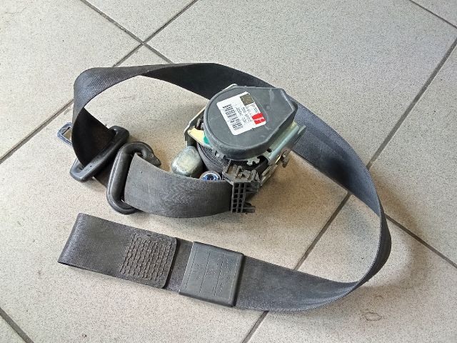 bontott AUDI A3 Bal első Biztonsági Öv