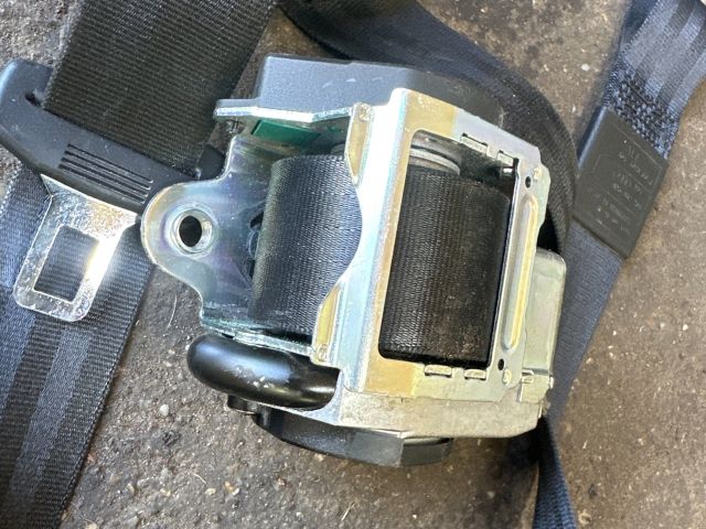 bontott AUDI A3 Bal első Biztonsági Öv