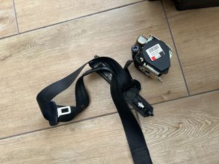 bontott AUDI A3 Bal első Biztonsági Öv