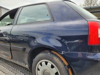 bontott AUDI A3 Bal első Fejtámla