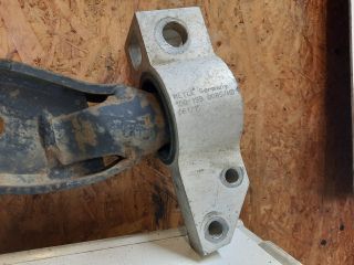 bontott AUDI A3 Bal első Futómű Kitámasztó