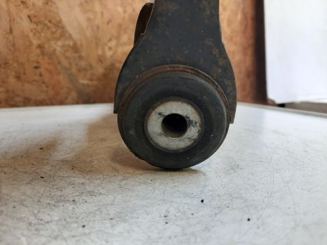 bontott AUDI A3 Bal első Futómű Kitámasztó