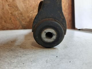 bontott AUDI A3 Bal első Futómű Kitámasztó