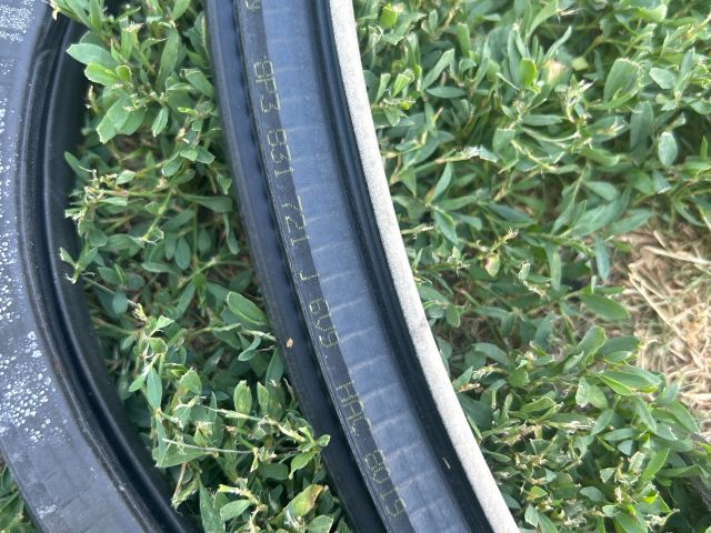 bontott AUDI A3 Bal első Gumikéder