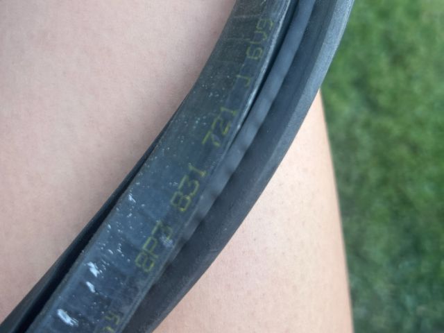 bontott AUDI A3 Bal első Gumikéder