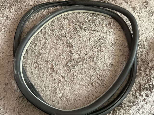 bontott AUDI A3 Bal első Gumikéder