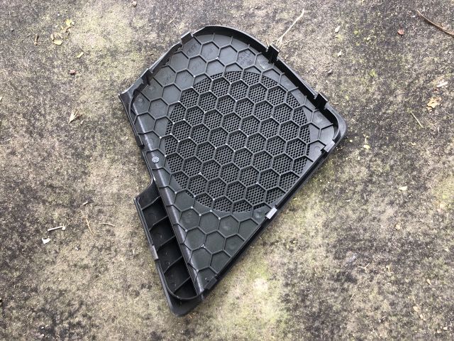 bontott AUDI A3 Bal első Hangszóró Burkolat