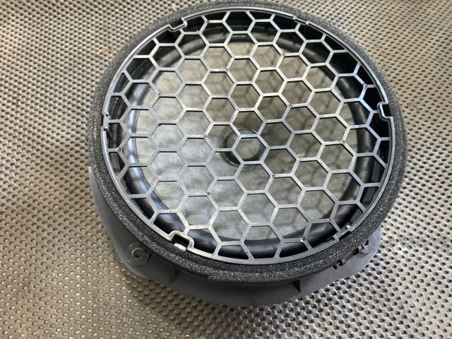 bontott AUDI A3 Bal első Hangszóró