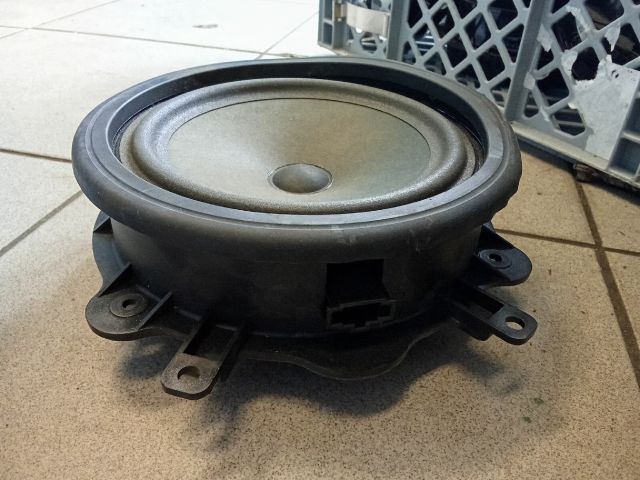 bontott AUDI A3 Bal első Hangszóró