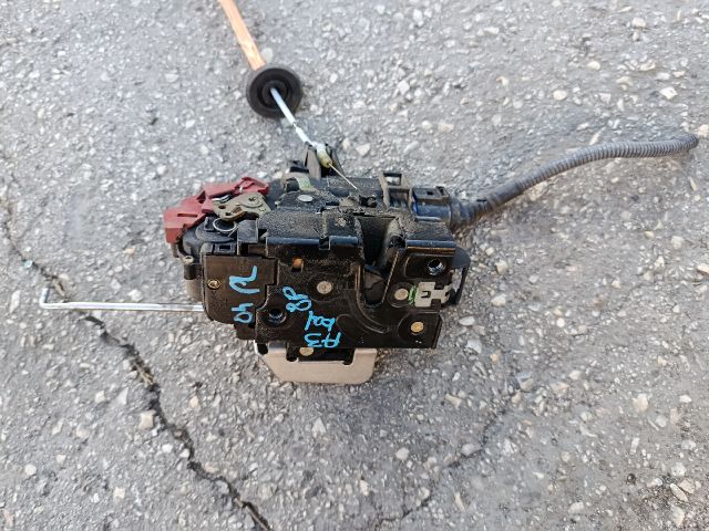 bontott AUDI A3 Bal első Központizár Motor