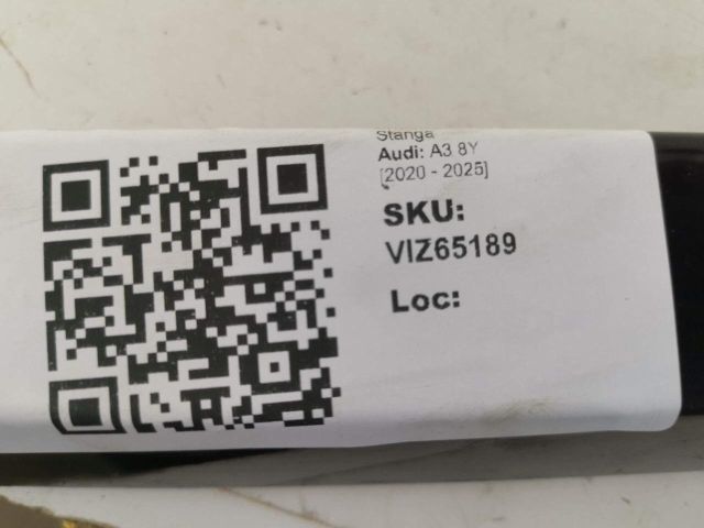 bontott AUDI A3 Bal első Küszöb Díszléc