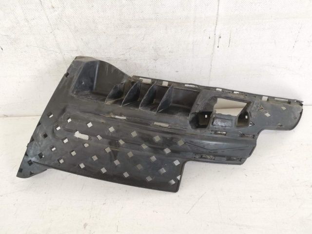 bontott AUDI A3 Bal első Lökhárító Tartó (Műanyag)