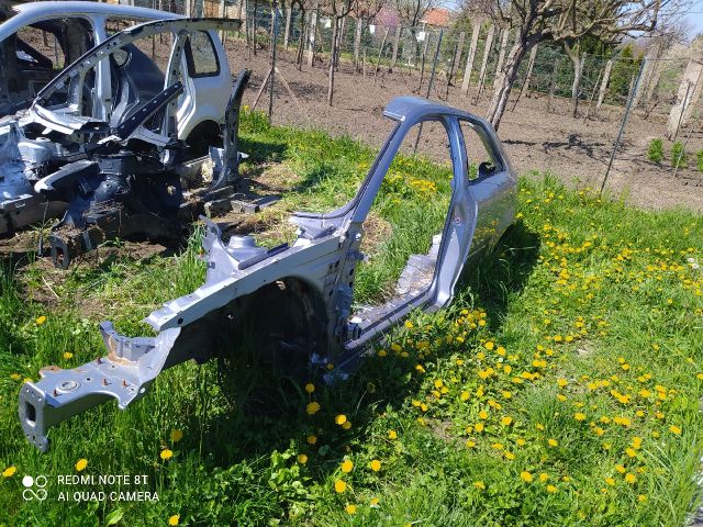 bontott AUDI A3 Bal első Negyed Karosszéria Csomag