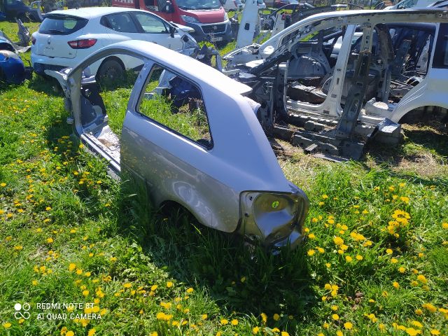 bontott AUDI A3 Bal első Negyed Karosszéria Csomag