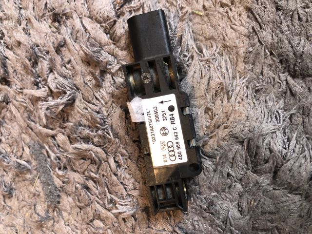 bontott AUDI A3 Bal első Oldal Ütközés Érzékelő