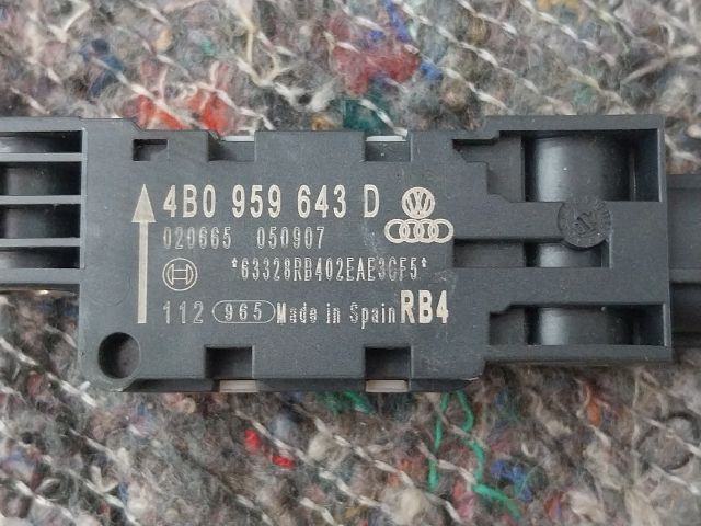 bontott AUDI A3 Bal első Oldal Ütközés Érzékelő