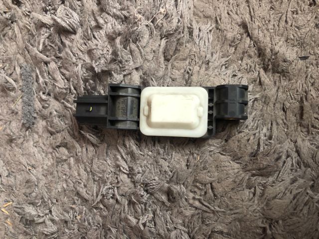 bontott AUDI A3 Bal első Oldal Ütközés Érzékelő