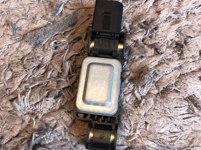 bontott AUDI A3 Bal első Oldal Ütközés Érzékelő