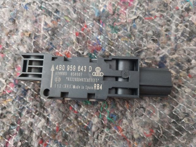 bontott AUDI A3 Bal első Oldal Ütközés Érzékelő