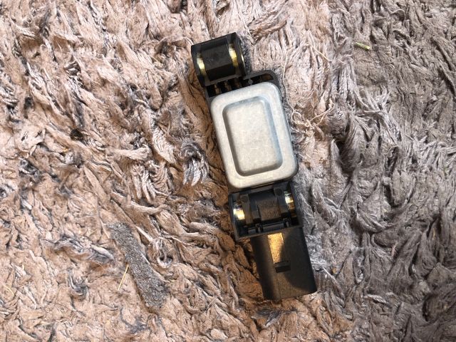 bontott AUDI A3 Bal első Oldal Ütközés Érzékelő