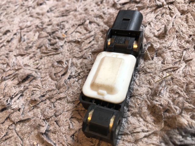 bontott AUDI A3 Bal első Oldal Ütközés Érzékelő