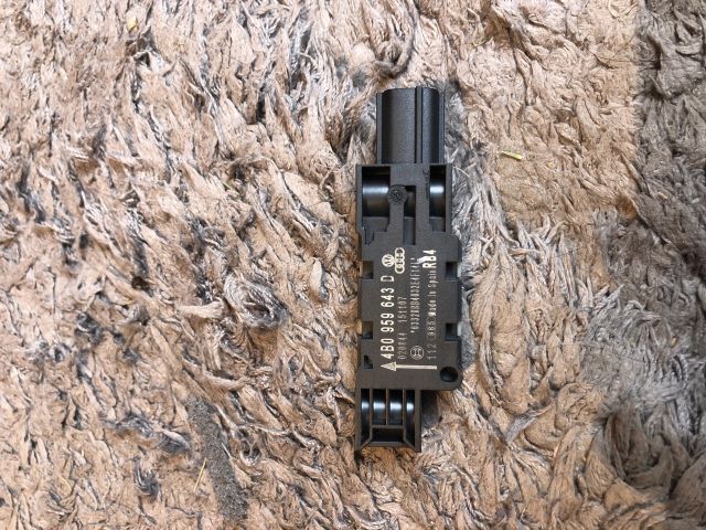 bontott AUDI A3 Bal első Oldal Ütközés Érzékelő