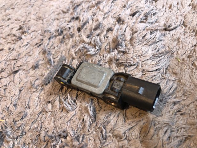 bontott AUDI A3 Bal első Oldal Ütközés Érzékelő