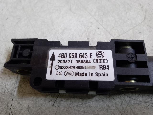 bontott AUDI A3 Bal első Oldal Ütközés Érzékelő