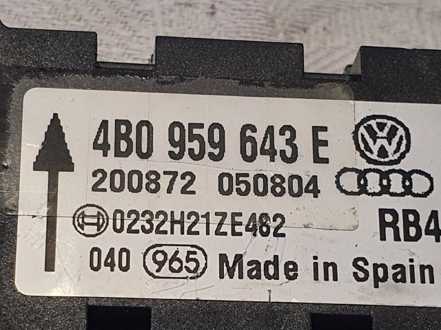 bontott AUDI A3 Bal első Oldal Ütközés Érzékelő