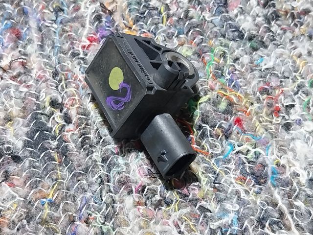 bontott AUDI A3 Bal első Oldal Ütközés Érzékelő