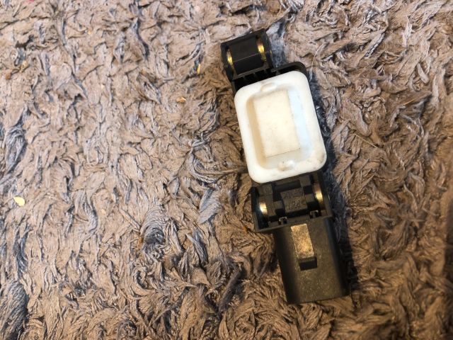 bontott AUDI A3 Bal első Oldal Ütközés Érzékelő