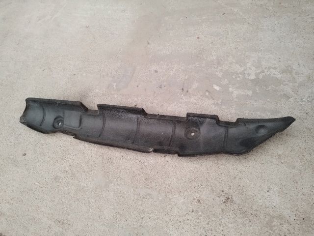 bontott AUDI A3 Bal első Sárvédő Gumi