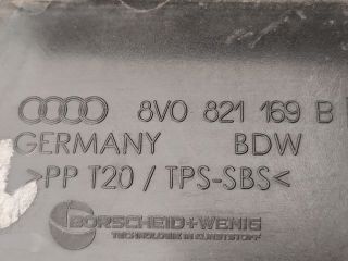 bontott AUDI A3 Bal első Sárvédő Gumi