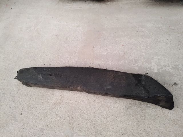 bontott AUDI A3 Bal első Sárvédő Gumi