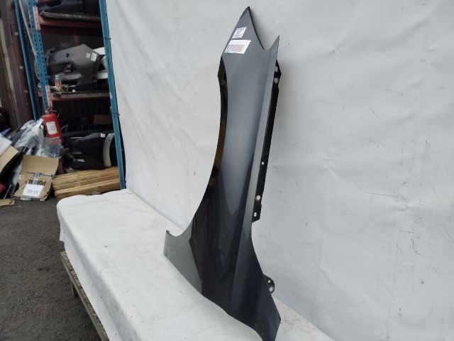 bontott AUDI A3 Bal első Sárvédő