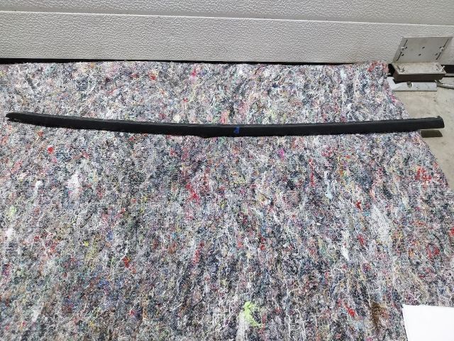 bontott AUDI A3 Bal első Vízlehúzó Gumicsík