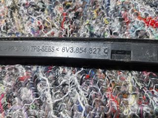 bontott AUDI A3 Bal első Vízlehúzó Gumicsík