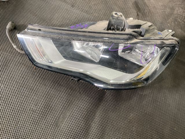 bontott AUDI A3 Bal Fényszóró