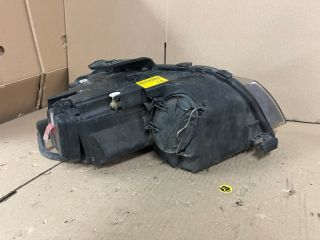 bontott AUDI A3 Bal Fényszóró