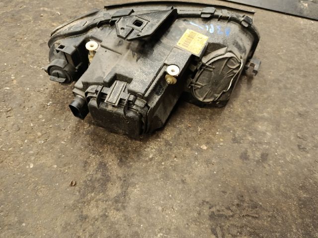 bontott AUDI A3 Bal Fényszóró