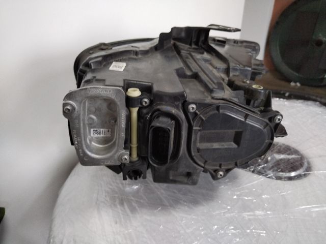 bontott AUDI A3 Bal Fényszóró