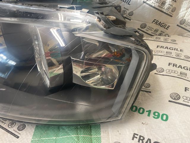 bontott AUDI A3 Bal Fényszóró