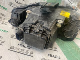 bontott AUDI A3 Bal Fényszóró