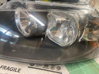 bontott AUDI A3 Bal Fényszóró