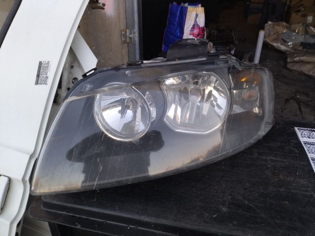 bontott AUDI A3 Bal Fényszóró