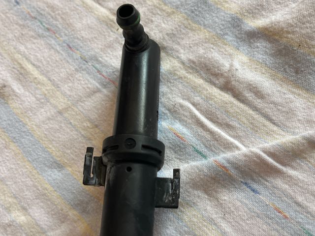 bontott AUDI A3 Bal Fényszórómosó Fúvóka